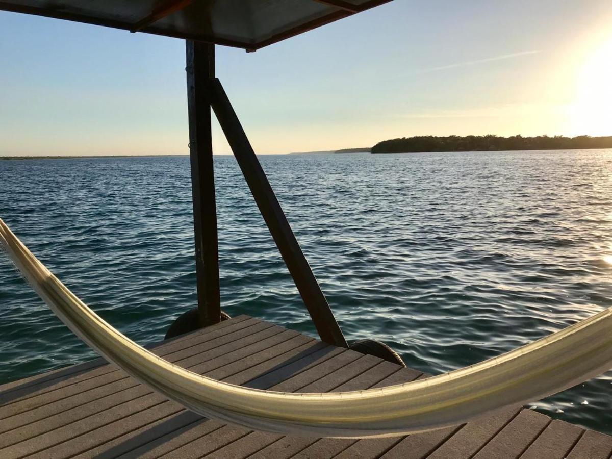 Coras Place Bacalar Lagoon Front Exteriör bild