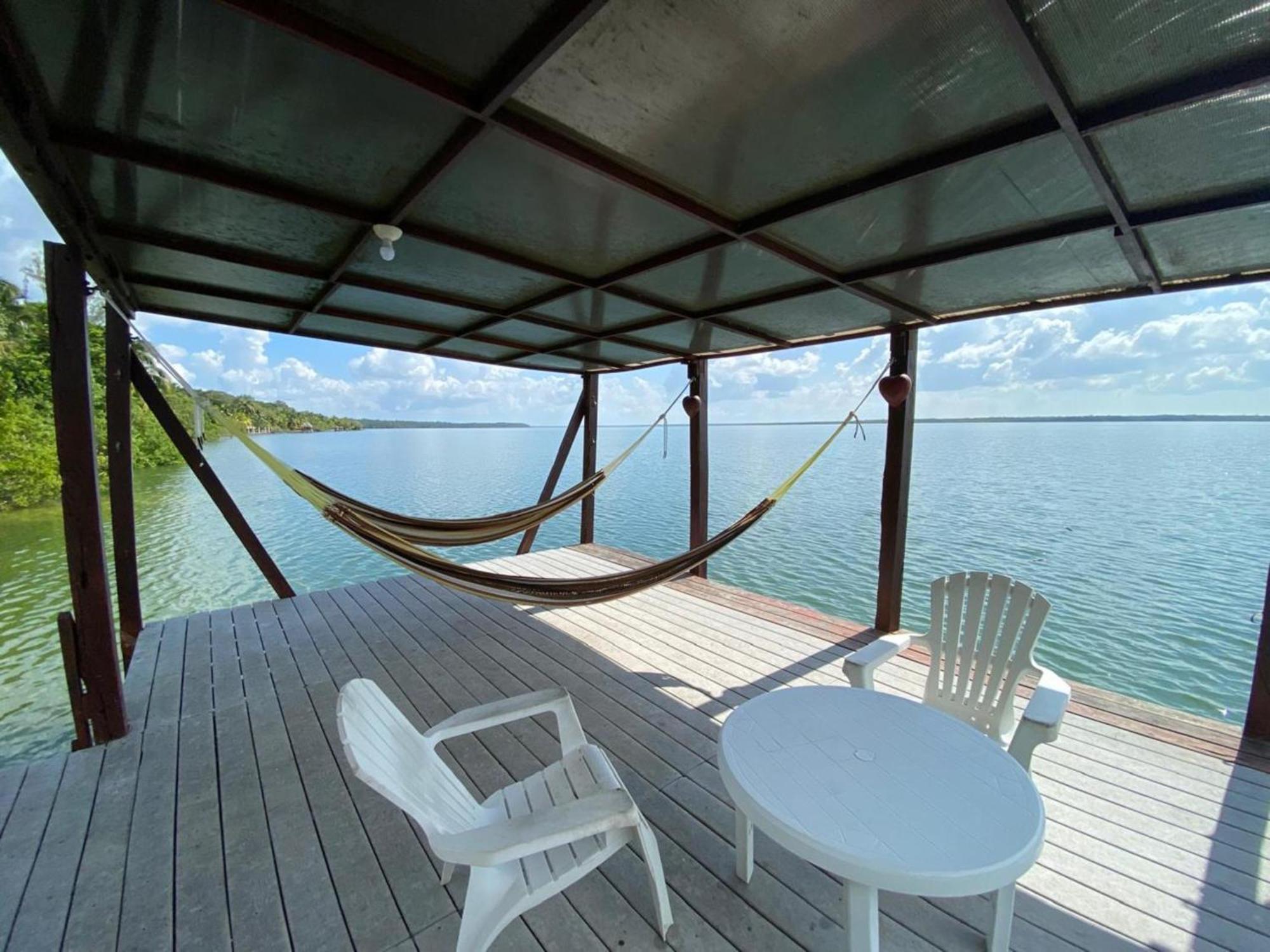 Coras Place Bacalar Lagoon Front Exteriör bild