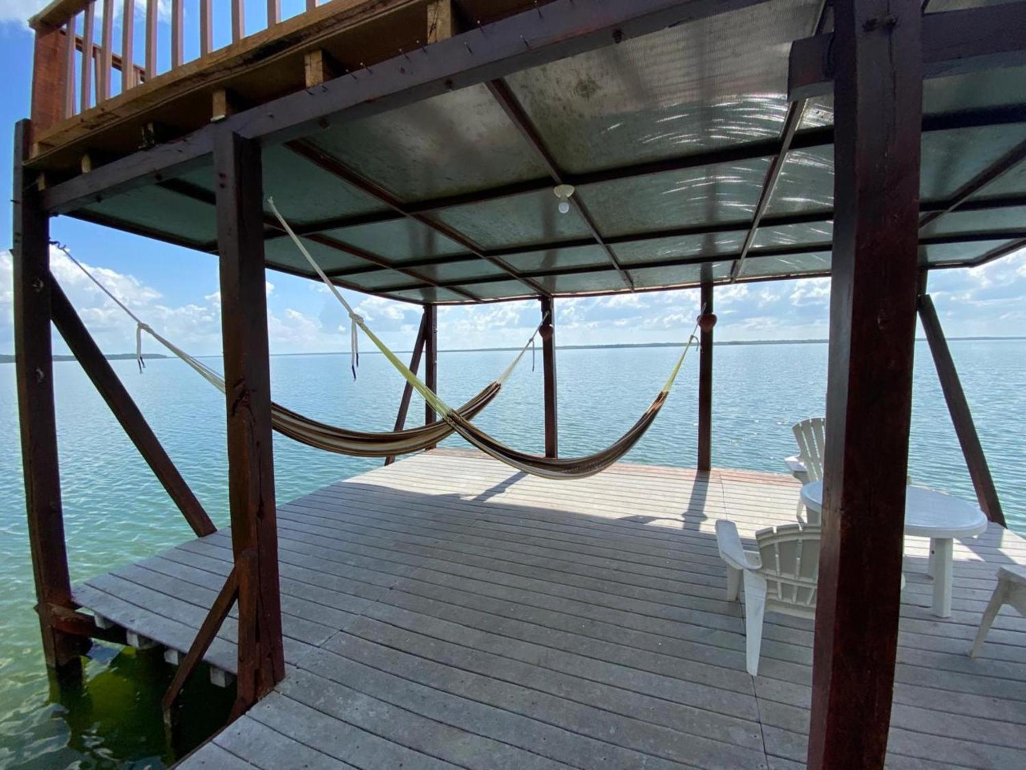 Coras Place Bacalar Lagoon Front Exteriör bild