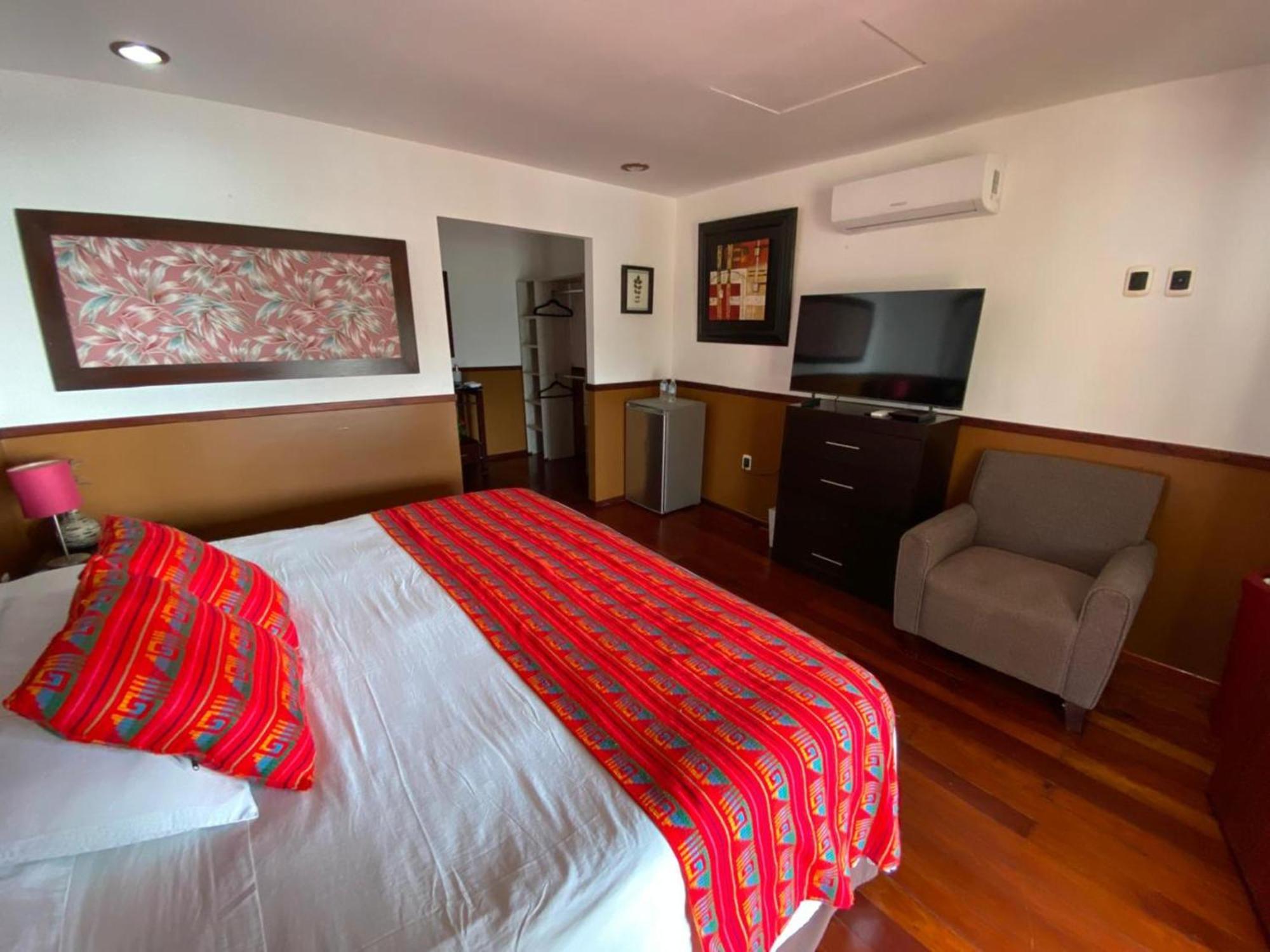 Coras Place Bacalar Lagoon Front Rum bild